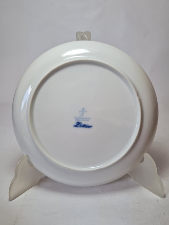 Набор винтажных фарфоровых тарелок Furstenberg, белый фарфор с синим цветочным декором, 6 шт х 18 x 2 см, Германия, 1960-70гг.