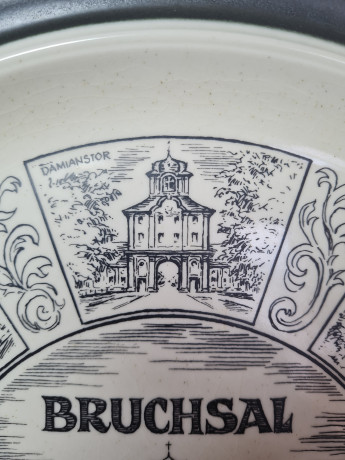 Goebel Bavaria Декоративная тарелка в черно-белых тонах "г.Брухзал", 32,5 x 2,5 см, Германия, 1960-70гг.