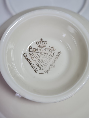 Чайное трио винтажное Eigl, бело-золотой фарфор с красочным изображением Шёнбруннского дворца в Вене, Австрия, 1960-1970гг.