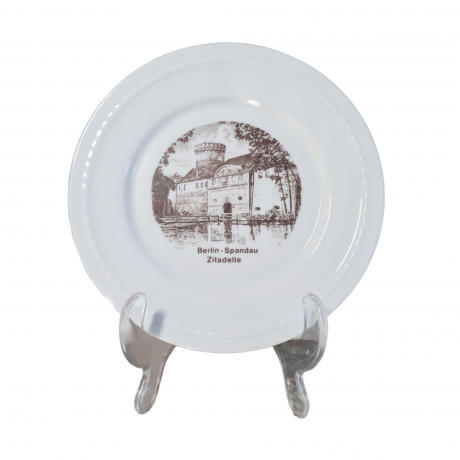 Тарелка декоративная винтажная Forstenberg с изображением Цитадели Шпандау, фарфор, 16 см, Германия, 1960-70гг.