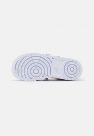 Nike Sportswear ICON CLASSIC Plateausandalette barely rose/white/pink oxford ICON CLASSIC сандалии на платформе едва розовый/белый/розовый оксфорд