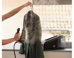 Braun Braun Dampfbugelstation CareStyle 7 Pro IS7286 BK, 2000,00 ml Wassertank, Weltweit erste FreeGlide 3D Bugelsohle Паровая гладильная станция Braun CareStyle 7 Pro IS7286 BK, резервуар для воды на 2000,00 мл, первая в мире гладильная подошва FreeGlid