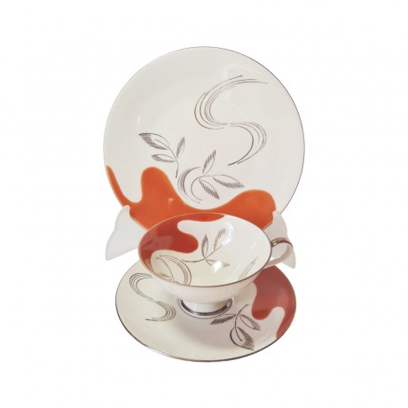 Bareuther Чайное трио с красным абстрактным рисунком и позолотой, ручная роспись, Германия, 1960-70гг.