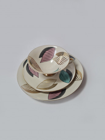 Z & Co Tirschenreuth Bavaria Винтажное чайное трио "Абстракция" с разноцветным рисунком позолоченным ободком, Германия, 1960-70гг.