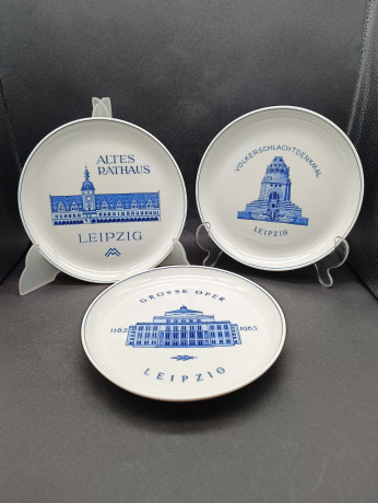 Набор декоративных винтажных тарелок Meissen "Достопримечательности Лейпцига", фарфор, 3 шт., 17.5 см, ГДР, 1970-80гг.