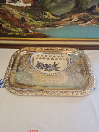 Фруктовница винтажная Hindel Anger Keramik с лиловыми ягодами, фигурный край, керамика, 18.5 см, Германия, 1960-70гг.