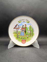 Тарелка декоративная винтажная Kahla &quot;Бергдорф-Хен.1979&quot;, фарфор, 19 см, Германия, 1979 год.