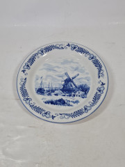 Тарелка десертная винтажная Freiberger Porzellan, Inglasur GDR &quot;Мельница&quot;, фарфор, 18 см, Германия, 1960-70гг.