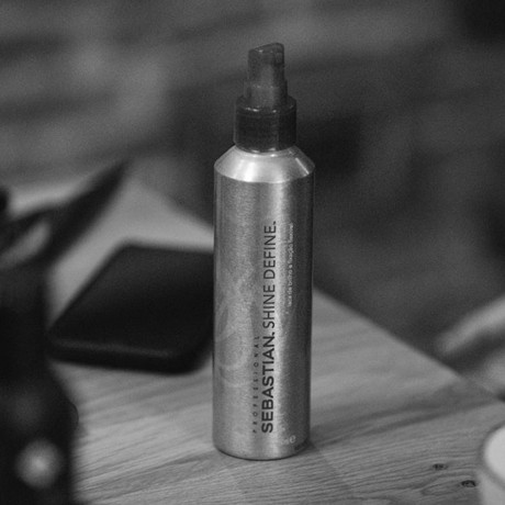 Sebastian GLANZ-HAARSPRAY  БЛЕСК ЛАК ДЛЯ ВОЛОС