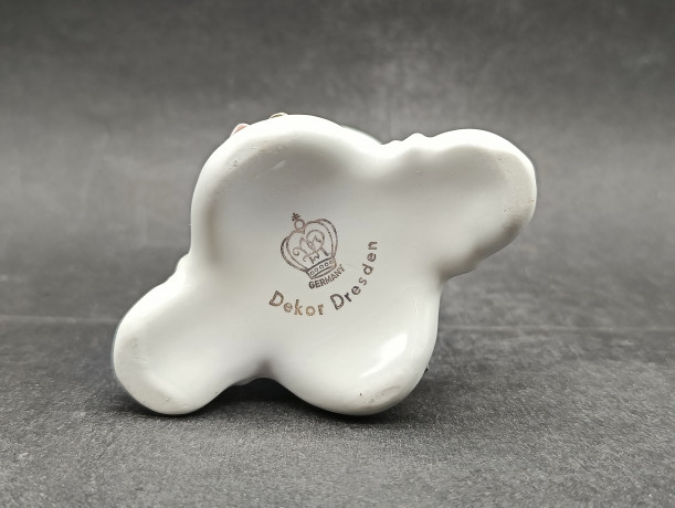 Подсвечник винтажный Dresden с розовыми цветками, фарфор, 6 х 9 см, Германия, 1960-70гг.