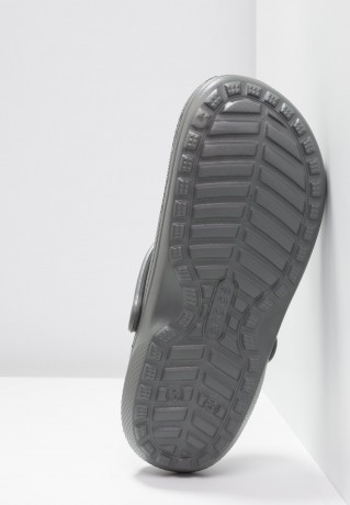 Crocs CLASSIC LINED UNISEX Hausschuh slate grey/smoke CLASSIC LINED UNISEX Тапочки сланцево-серый/дымчатый