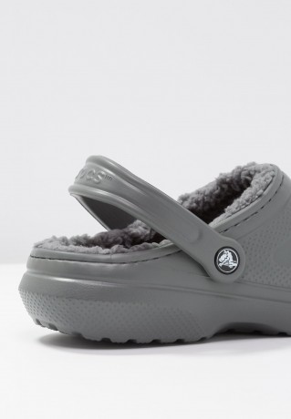 Crocs CLASSIC LINED UNISEX Hausschuh slate grey/smoke CLASSIC LINED UNISEX Тапочки сланцево-серый/дымчатый
