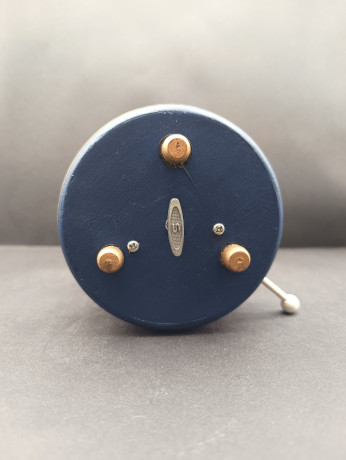 Музыкальная шкатулка винтажная с лошадками, дерево, 19 х 10.5 см, Германия, 1970-80гг.