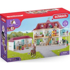 Schleich Schleich Horse Club Bundle: 42551 Horse Club Lakeside Pferdehof + 42593 Wohnwagen fur geheime Club-Treffen Комплект Schleich Horse Club: 42551 конная ферма Horse Club на берегу озера + 42593 караван для секретных клубных встреч