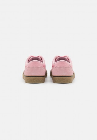 Nike SB CHRON 2 UNISEX Sneaker low pink glaze/sail/pink glaze/light brown/black CHRON 2 UNISEX Низкие кроссовки женские розовая глазурь/парус/розовая глазурь/светло-коричневый/черный