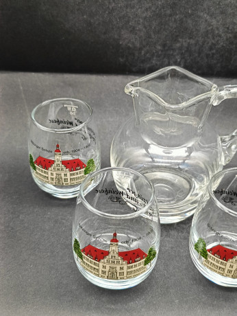 Кувшин с бокалами для вина винтажные "Деревня Ботцингер и винный фестиваль", бокал (4 шт.) - 0.1 л, стекло, Германия, 1970-80гг.