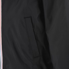 Levis Kids Ubergangsjacke LVN ESSENTIAL WINDBREAKER fur Jungen Легкая куртка LVN ESSENTIAL WINDBREAKER для мальчика